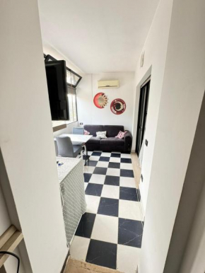 Grazioso&Collegatissimo con terrazzo Frosinone